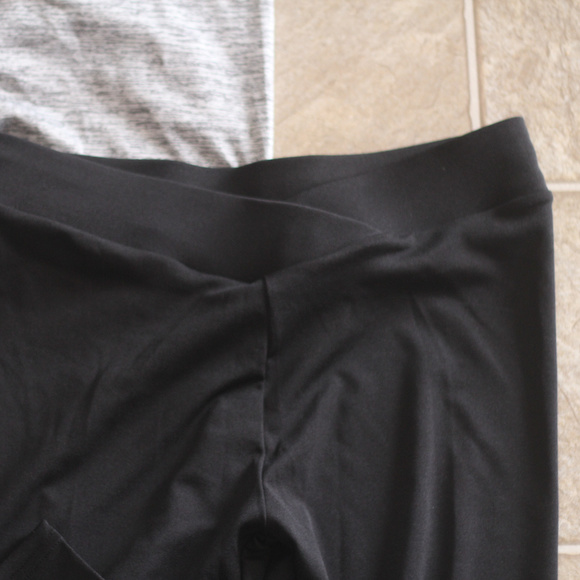 High Waist Leggings - Picture 5 of 8